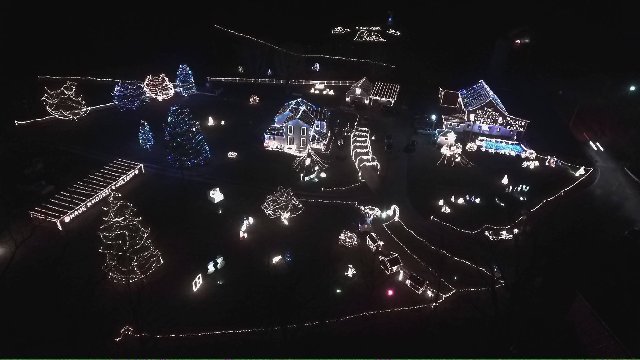 Weavers Christmas Lights — Christmas lights in West Harrison, IN