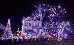 Rick & Brandon Pasley's House — Christmas lights in Cincinnati, OH
