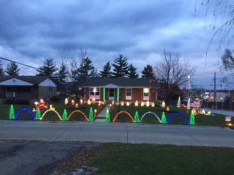 Lighting up Crestview Hills — Christmas lights in Crestview Hills, KY