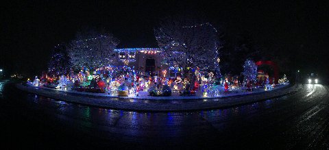813 Winterberry Court — Christmas lights in VILLA HILLS, KY