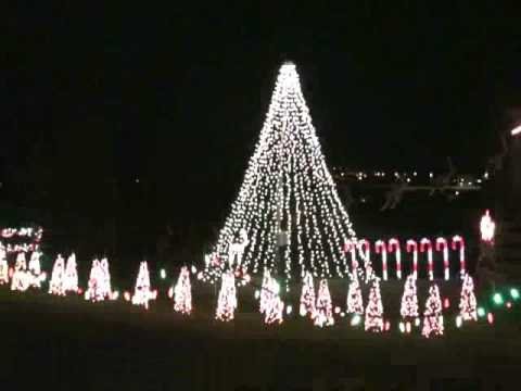 Vanek Christmas — Christmas lights in Omaha, NE